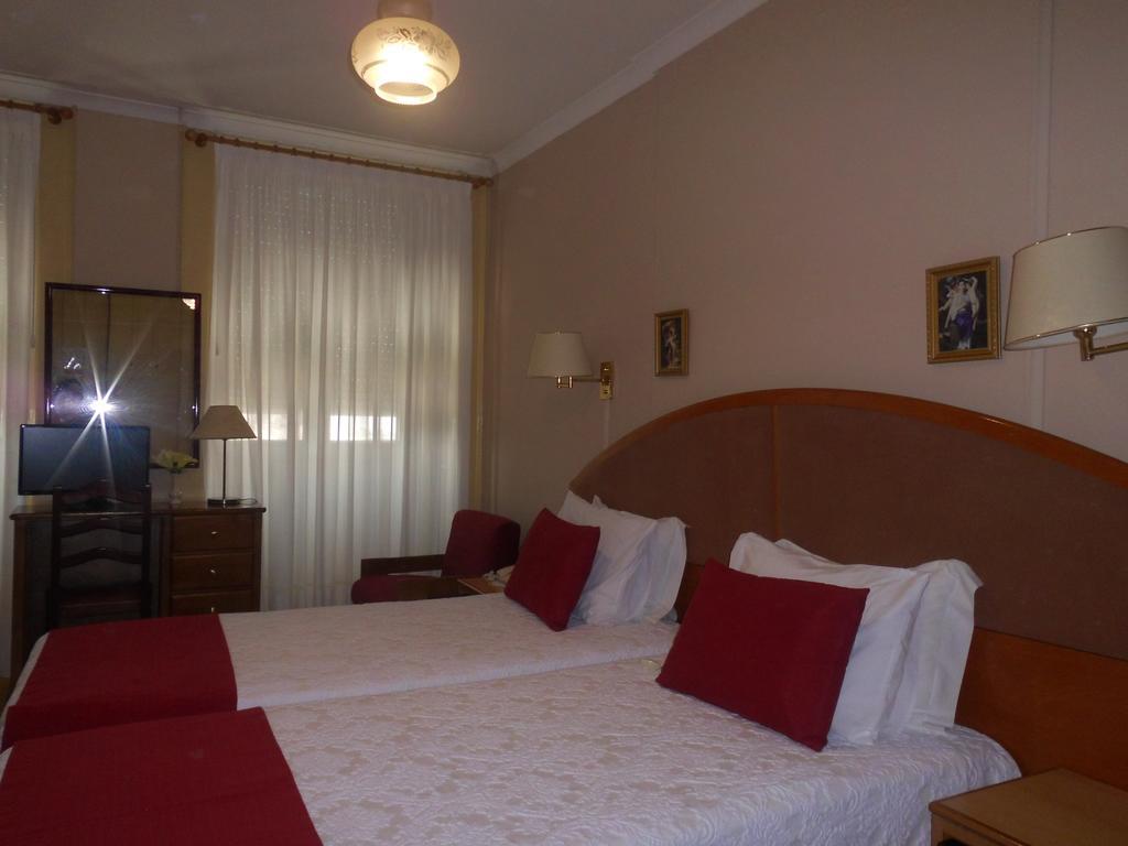 Hotel Larbelo Coimbra Zewnętrze zdjęcie